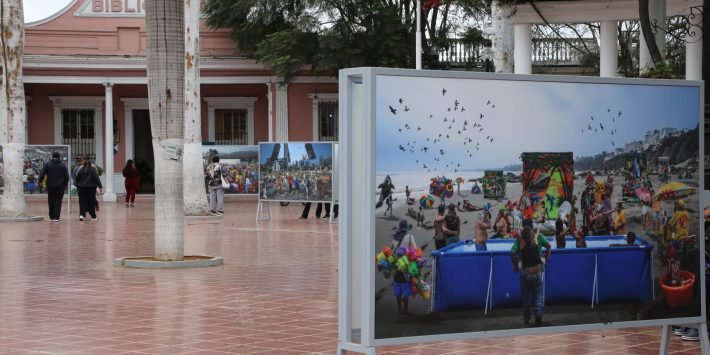 EXPOSICIONES EN EL ESPACIO PÚBLICO