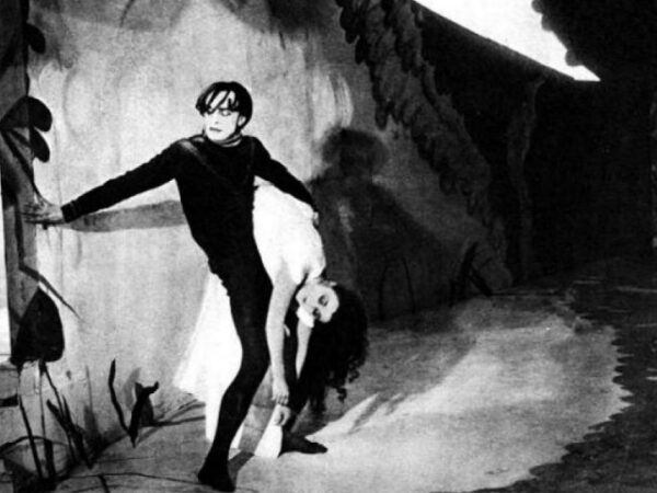 EL GABINETE DEL DOCTOR CALIGARI