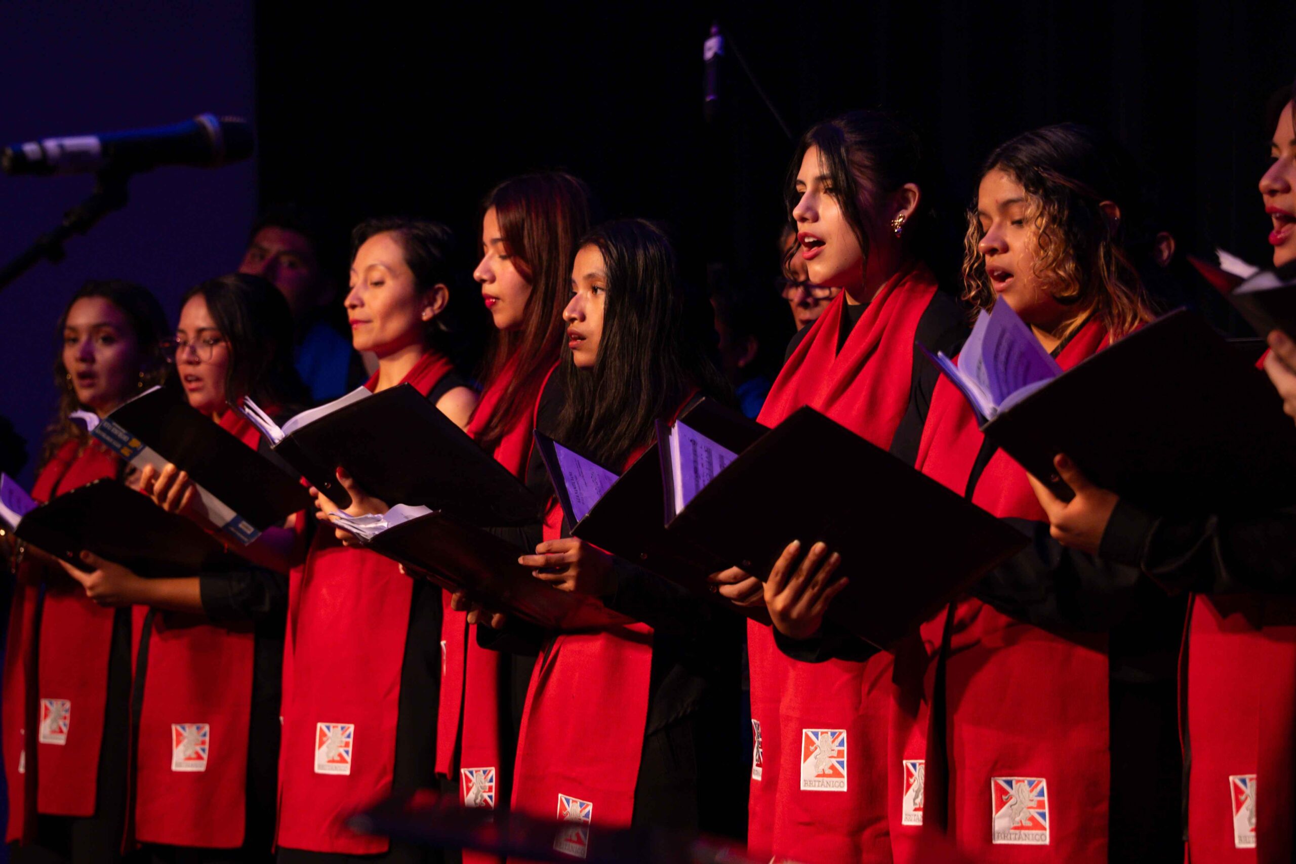 CORO Y ORQUESTA SINFÓNICA DEL BRITÁNICO