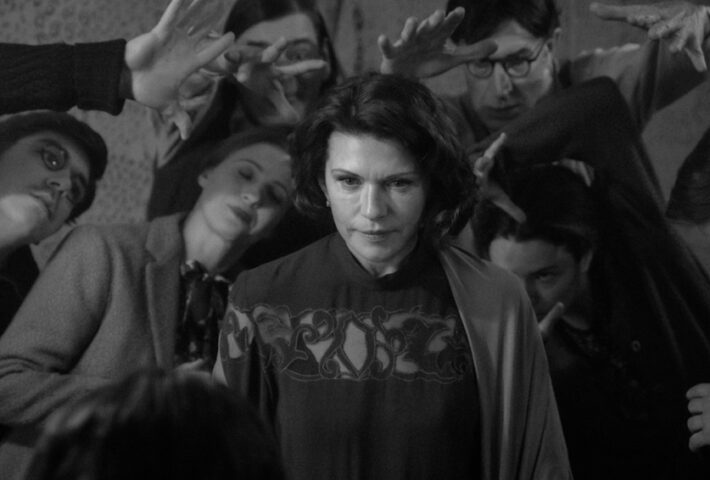 EL SILENCIO DE MARÍA