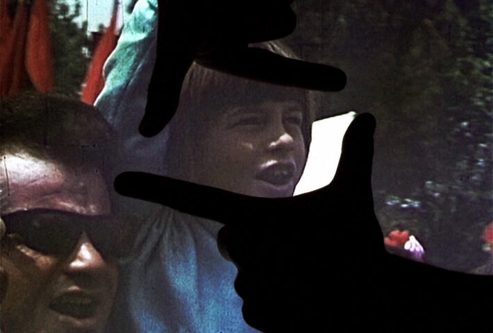 BEING JOHN SMITH + GENERATIONEN VON BILDERN