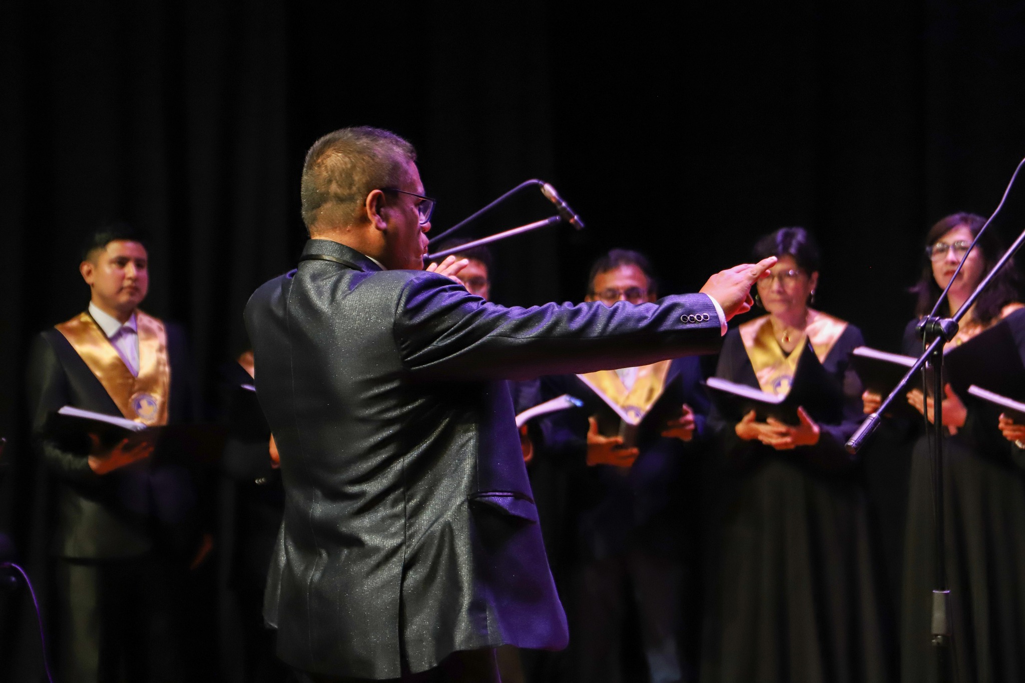 FESTIVAL DE COROS