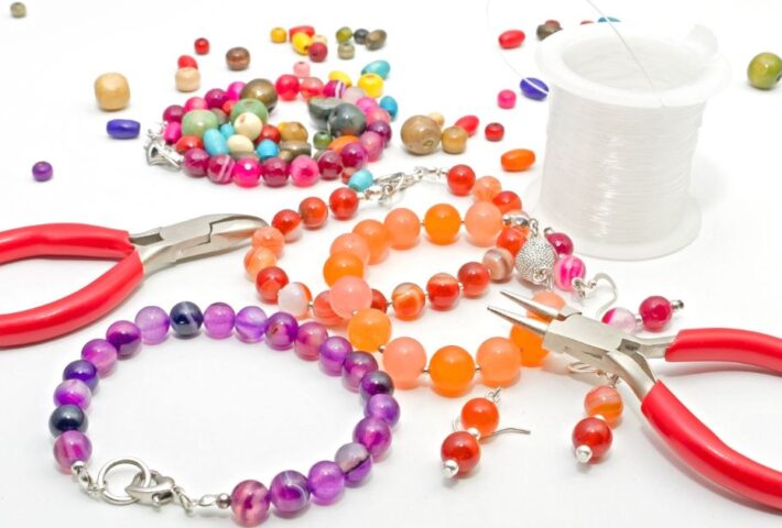 BISUTERÍA ARTESANAL