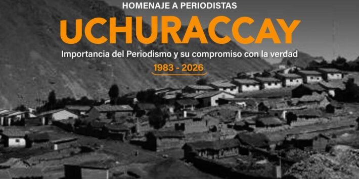 HOMENAJE A LOS PERIODISTAS EN UCHURACCAY