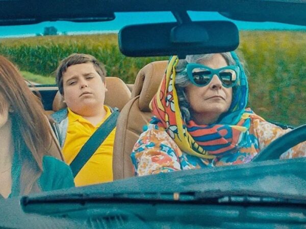 DEMASIADO GRANDE PARA CUENTOS