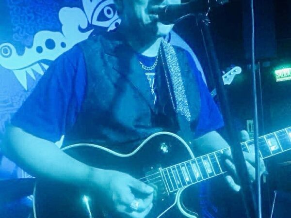 NOCHE DE BLUES Y ROCK