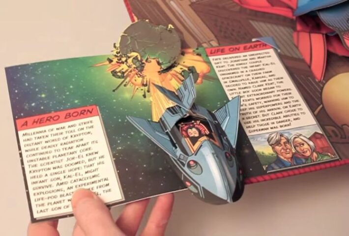 ENTRE VIÑETAS Y PLIEGUES