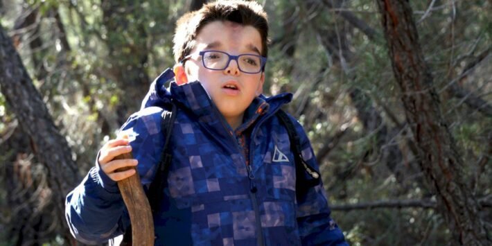 EL UNO, EL OTRO Y LOS DE MÁS ALLÁ