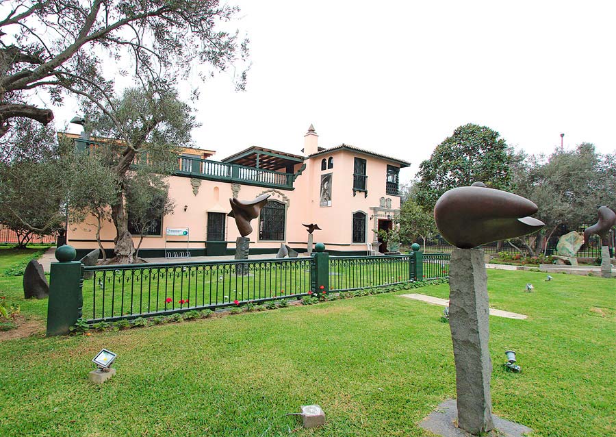 CASA MUSEO MARINA NÚÑEZ DEL PRADO
