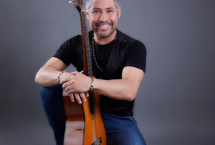 ENTRE PERÚ Y EL MUNDO