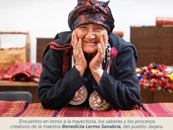 DIÁLOGOS CON LA MAESTRA