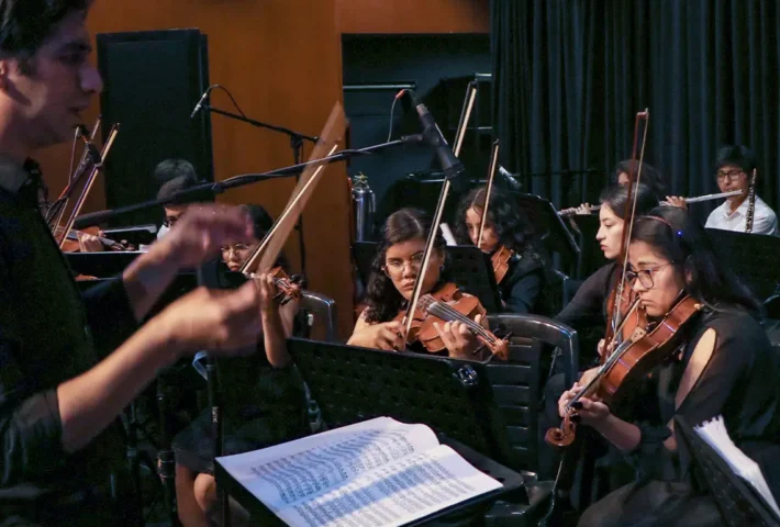 ORQUESTA DEL BRITÁNICO