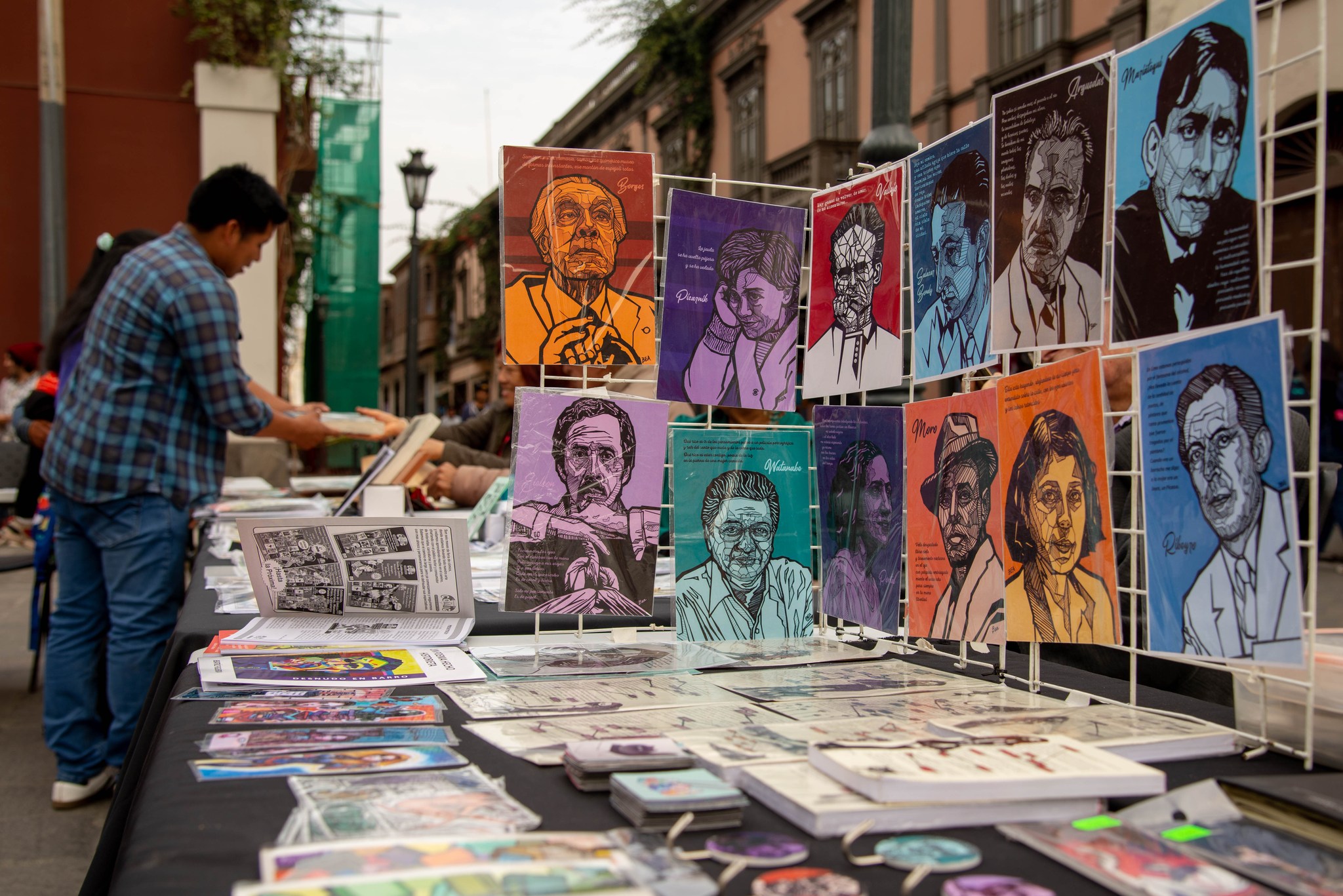 FERIA DE CÓMICS E HISTORIETAS