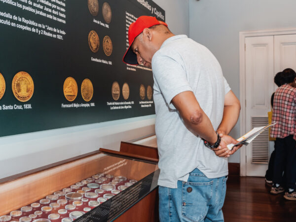 UN MISTERIO LLAMADO DINERO