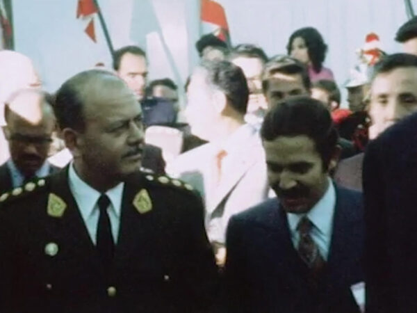 LA REVOLUCIÓN Y LA TIERRA