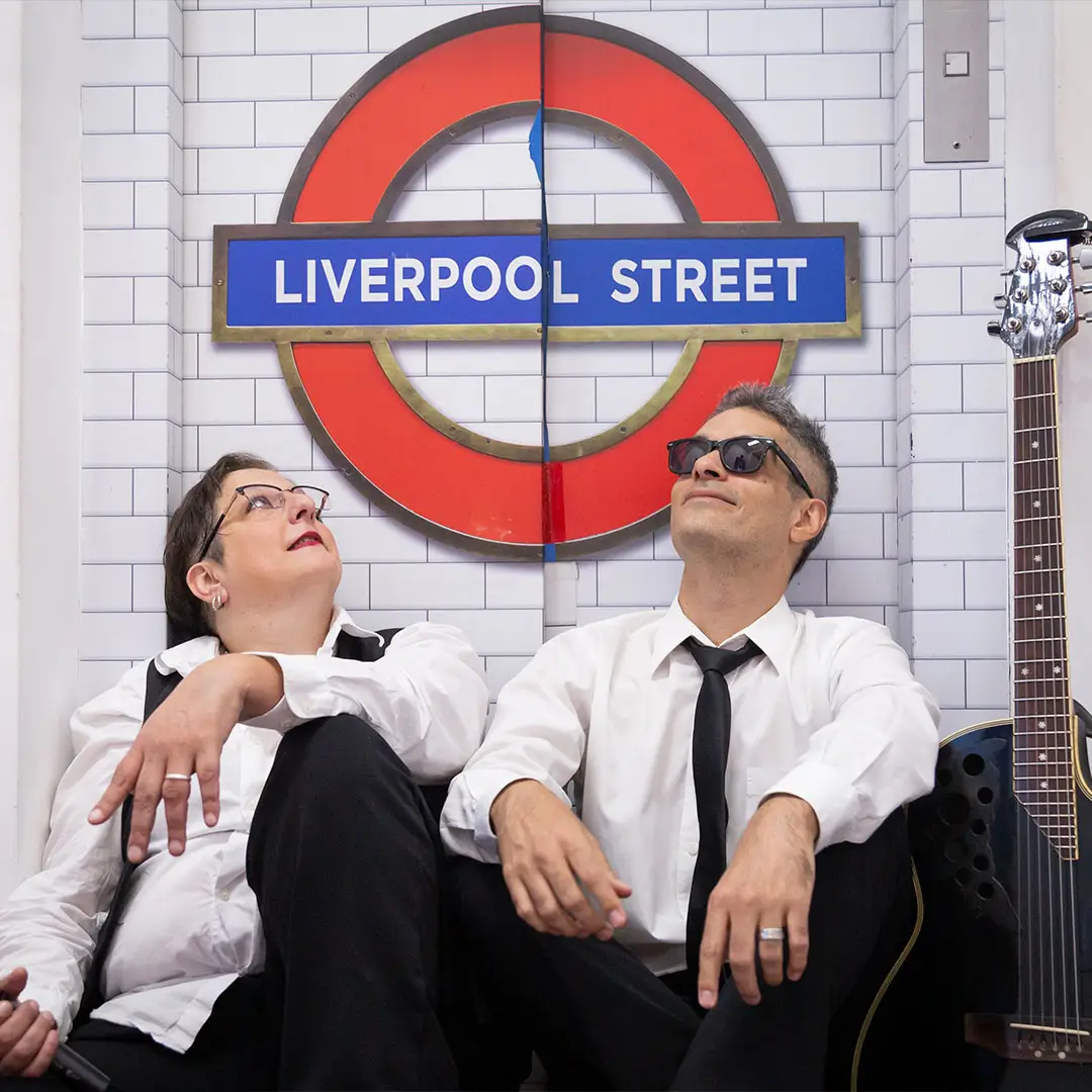 TOP TEN – BRITISH SINGERS