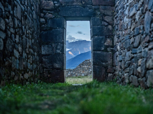 CHOQUEQUIRAO VR