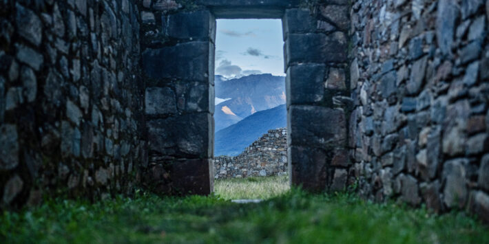 CHOQUEQUIRAO VR