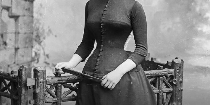 ELVIRA GARCÍA Y GARCÍA