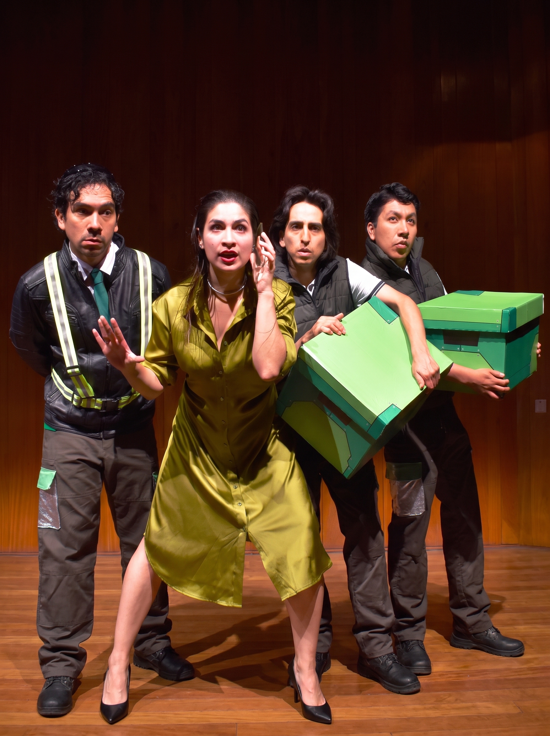 Ir al teatro también es parte de la experiencia