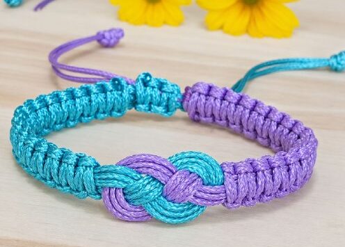 PULSERAS DE MACRAMÉ