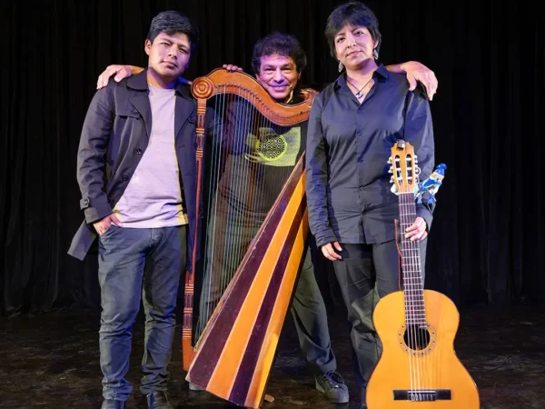 JULIO PÉREZ ACÚSTICO LA SARITA