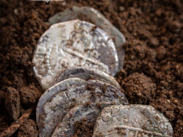 MONEDAS, SÍMBOLOS Y MEMORIA DE LA LIMA VIRREINAL